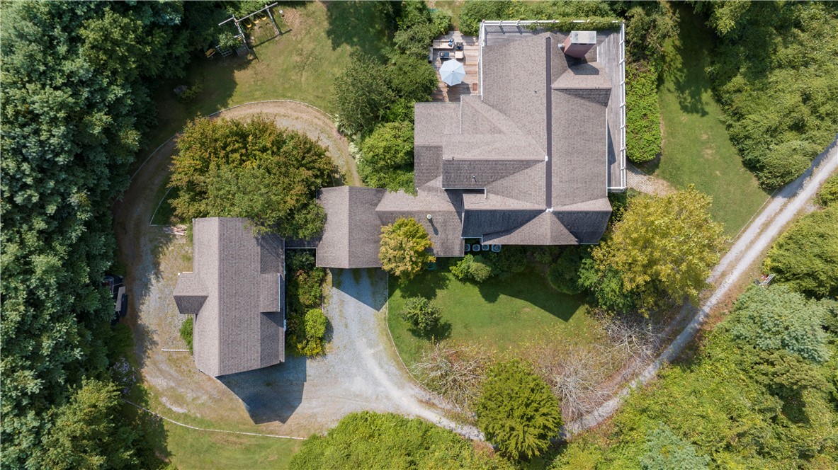 365 Boston Neck Road