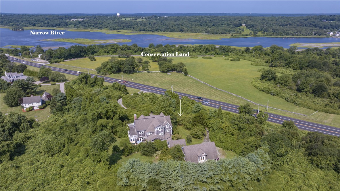 365 Boston Neck Road