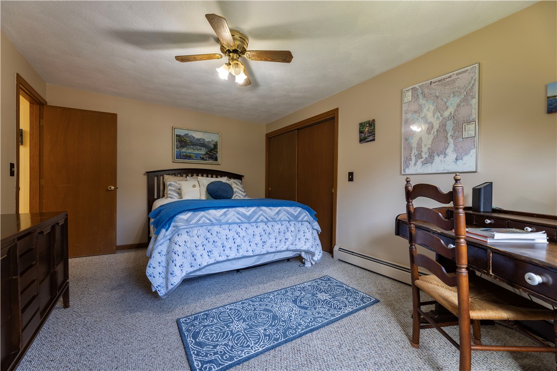 8 Robin Drive