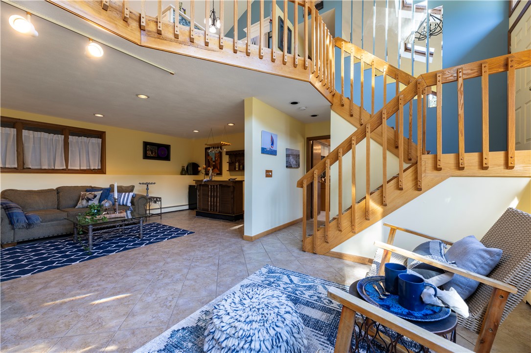 8 Robin Drive