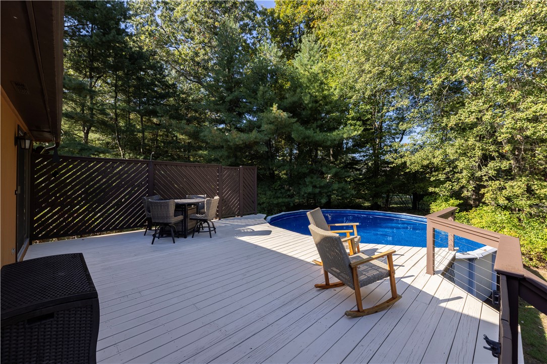 8 Robin Drive