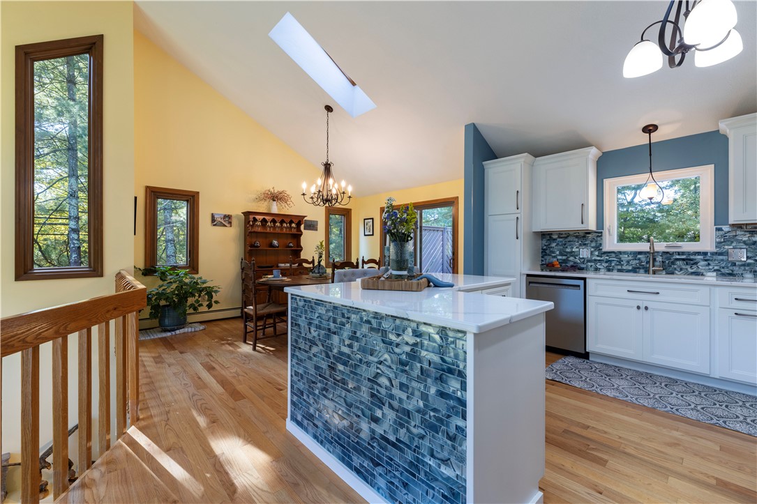 8 Robin Drive