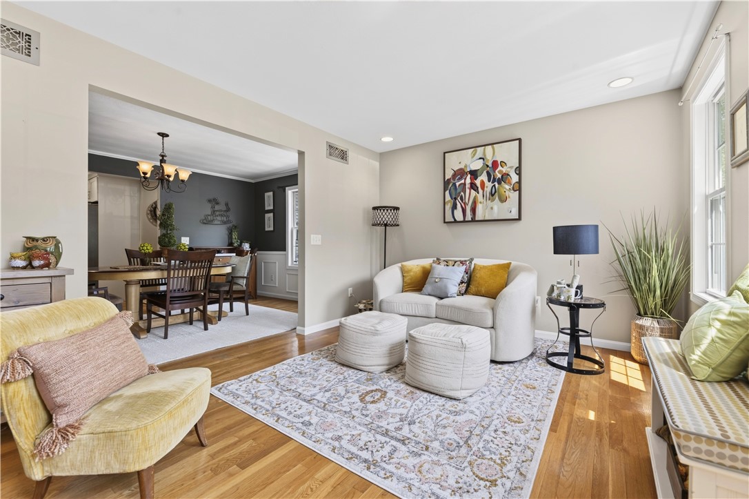 18 Watch Hill Way