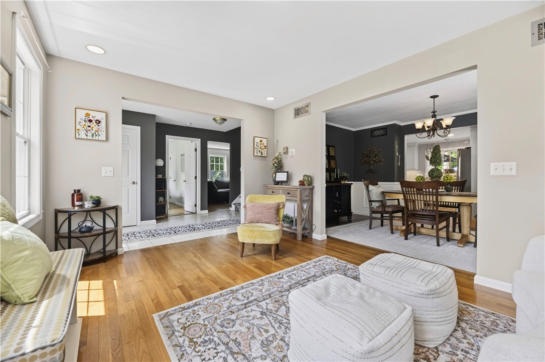 18 Watch Hill Way