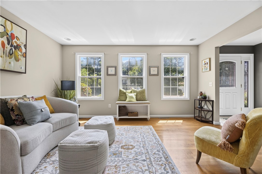18 Watch Hill Way