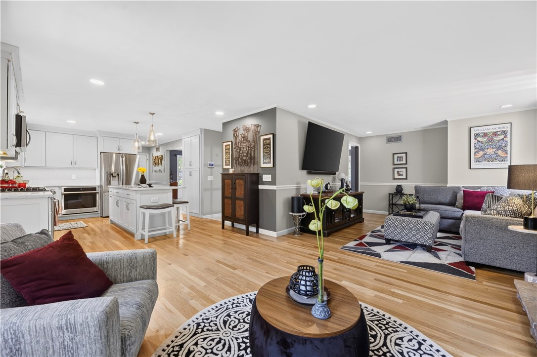 18 Watch Hill Way