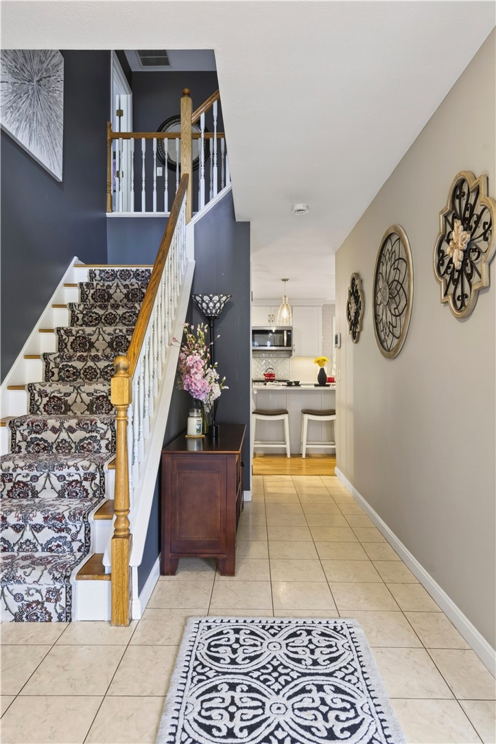 18 Watch Hill Way