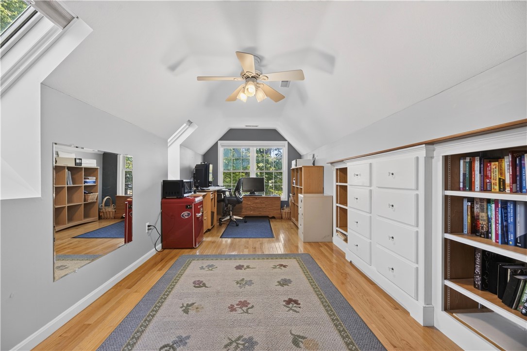 18 Watch Hill Way