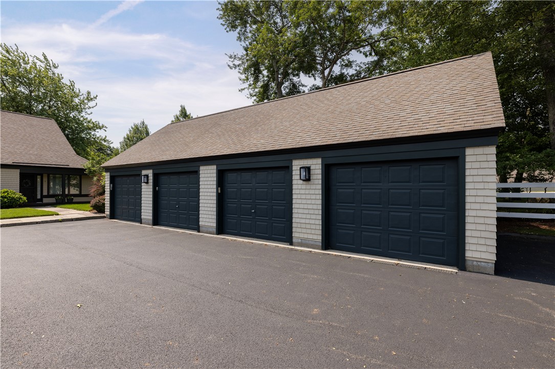 2 Martingale Lane