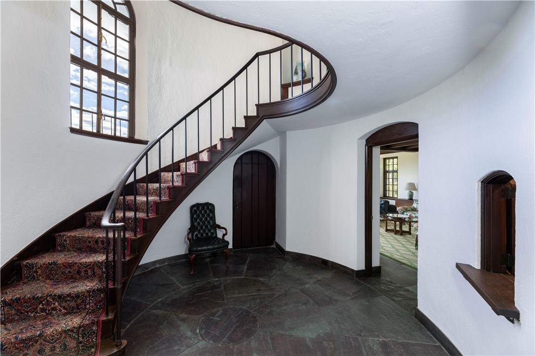 2180 Tower Hill Road