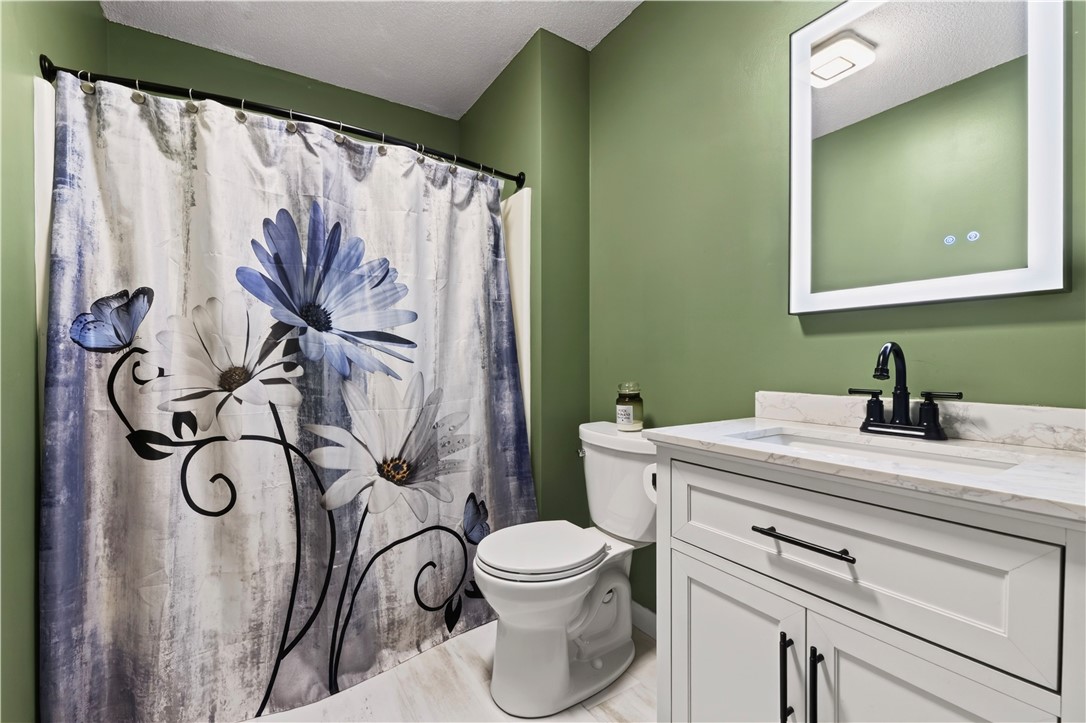 22 Apache condos Drive B