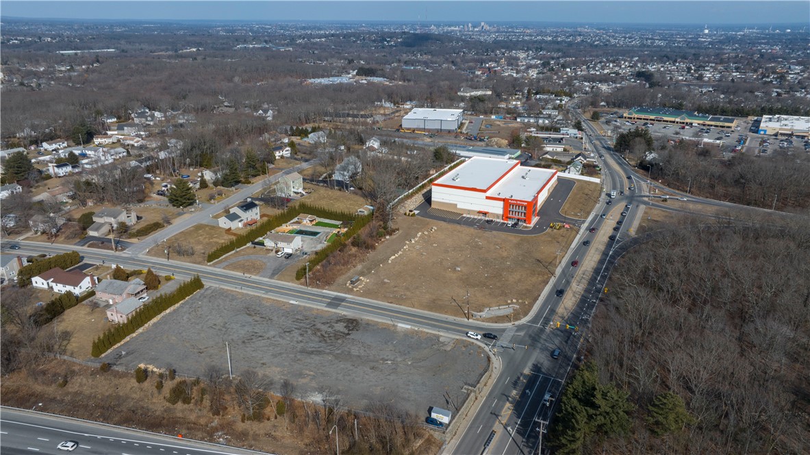 1835 Plainfield Pike Pike