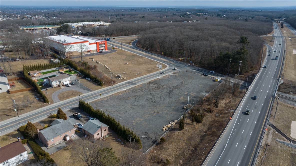 1835 Plainfield Pike Pike