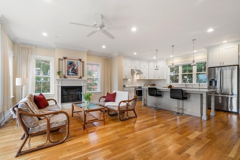 47 Mansfield St Unit: 47