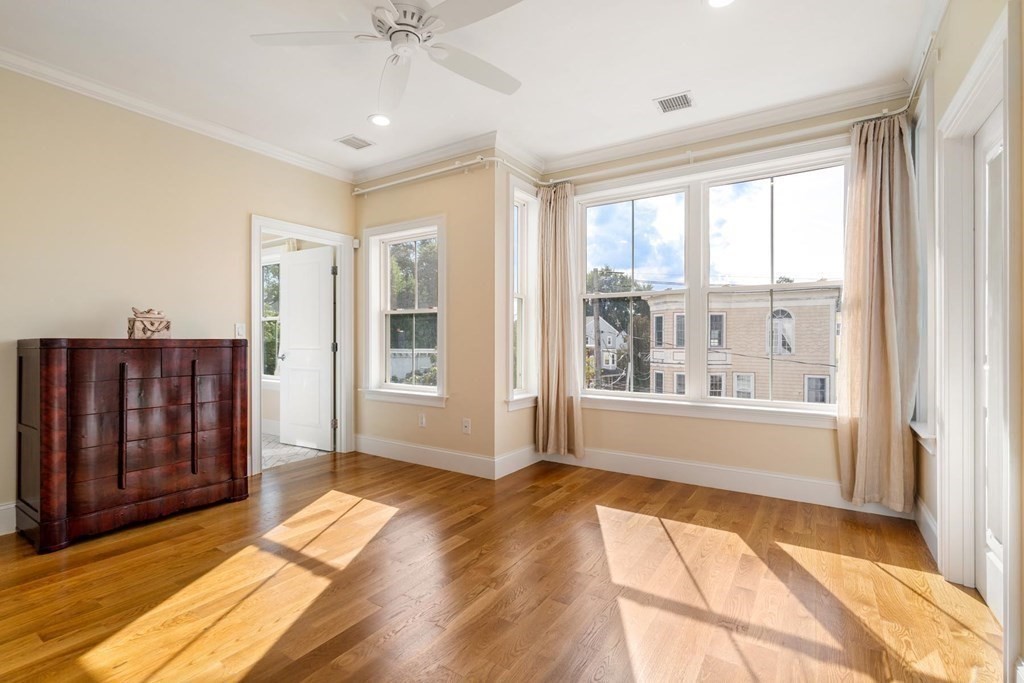 47 Mansfield St Unit: 47