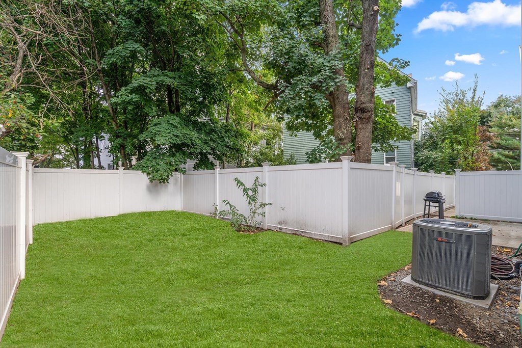 47 Mansfield St Unit: 47