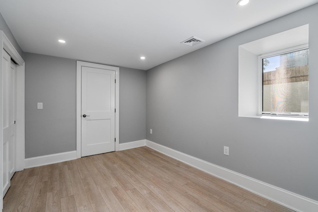 115 Elliot St. # 1