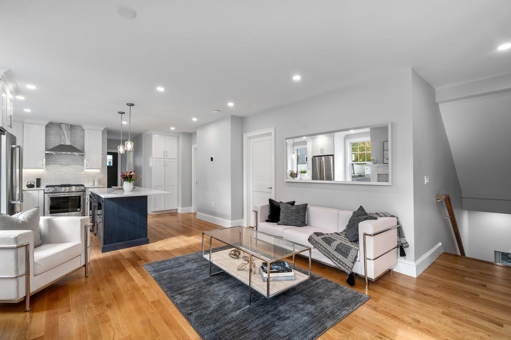 115 Elliot St. # 1