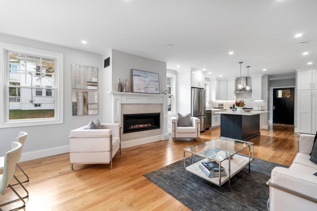 115 Elliot St. # 1
