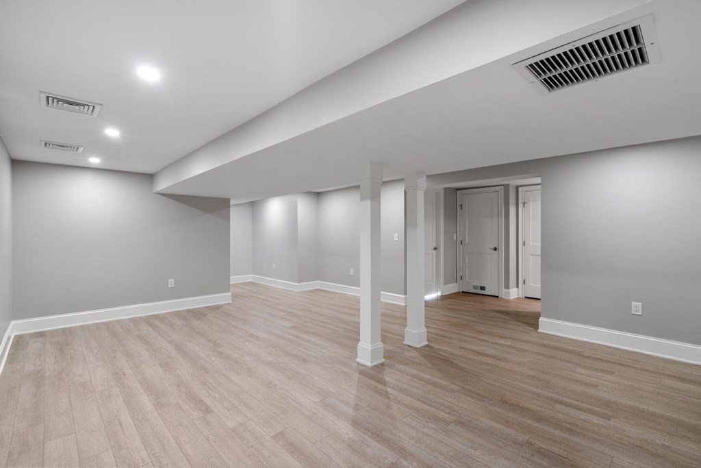 115 Elliot St. # 1