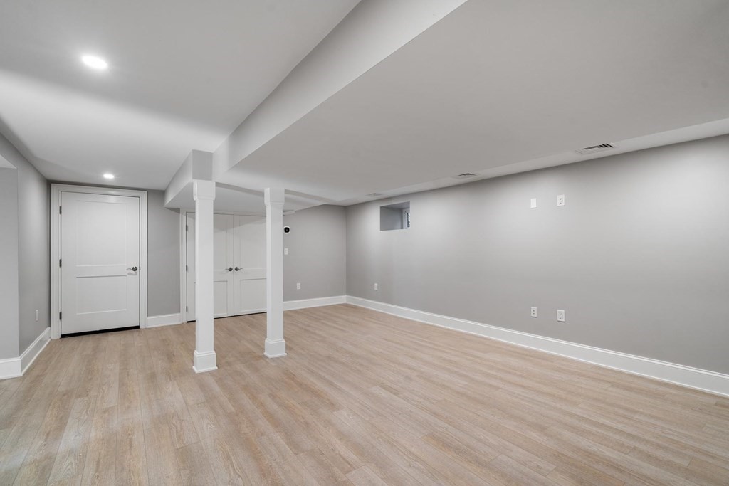 115 Elliot St. # 1