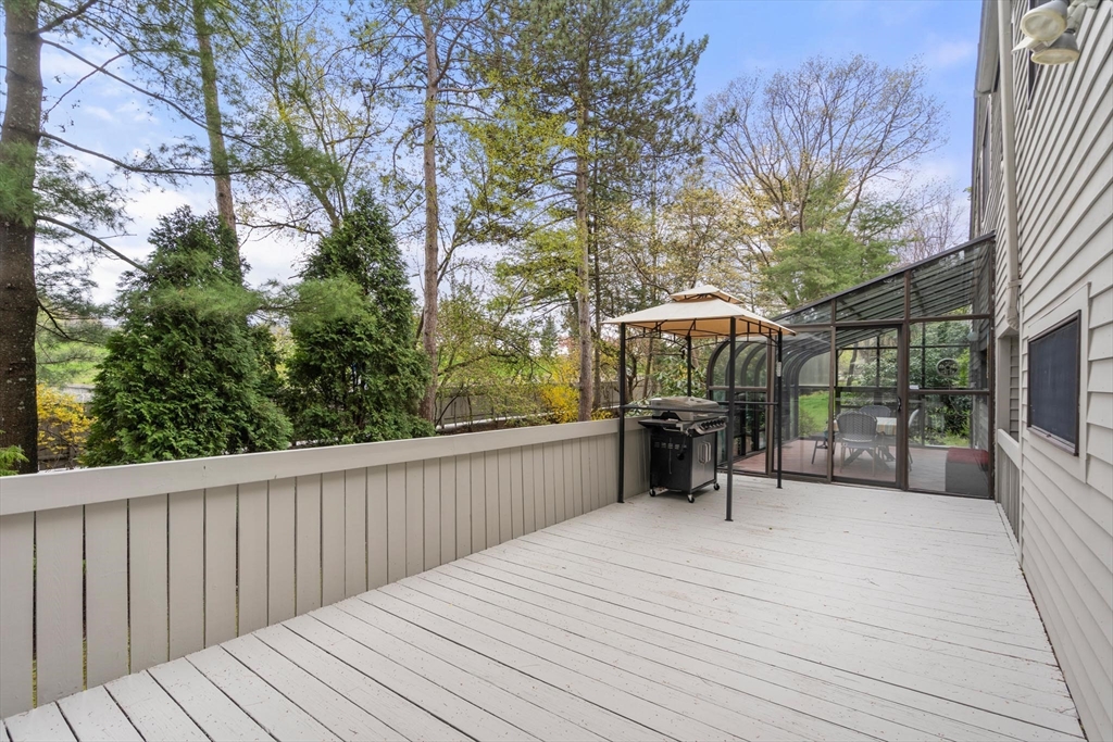 511 Boylston St # 511