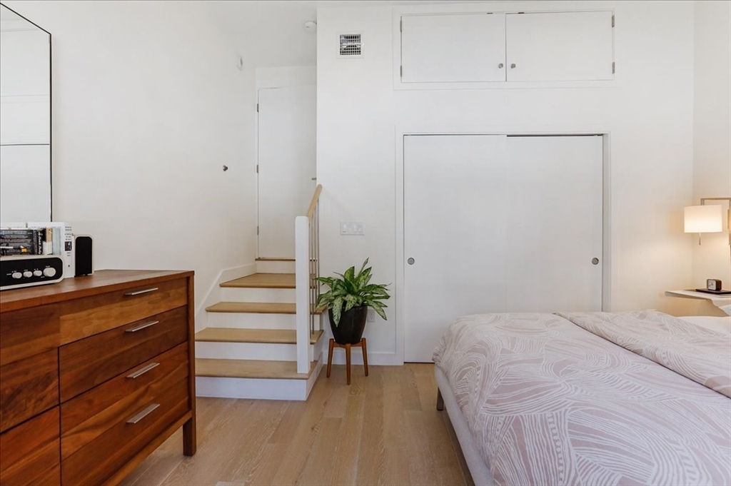 288 Marginal St. # 5