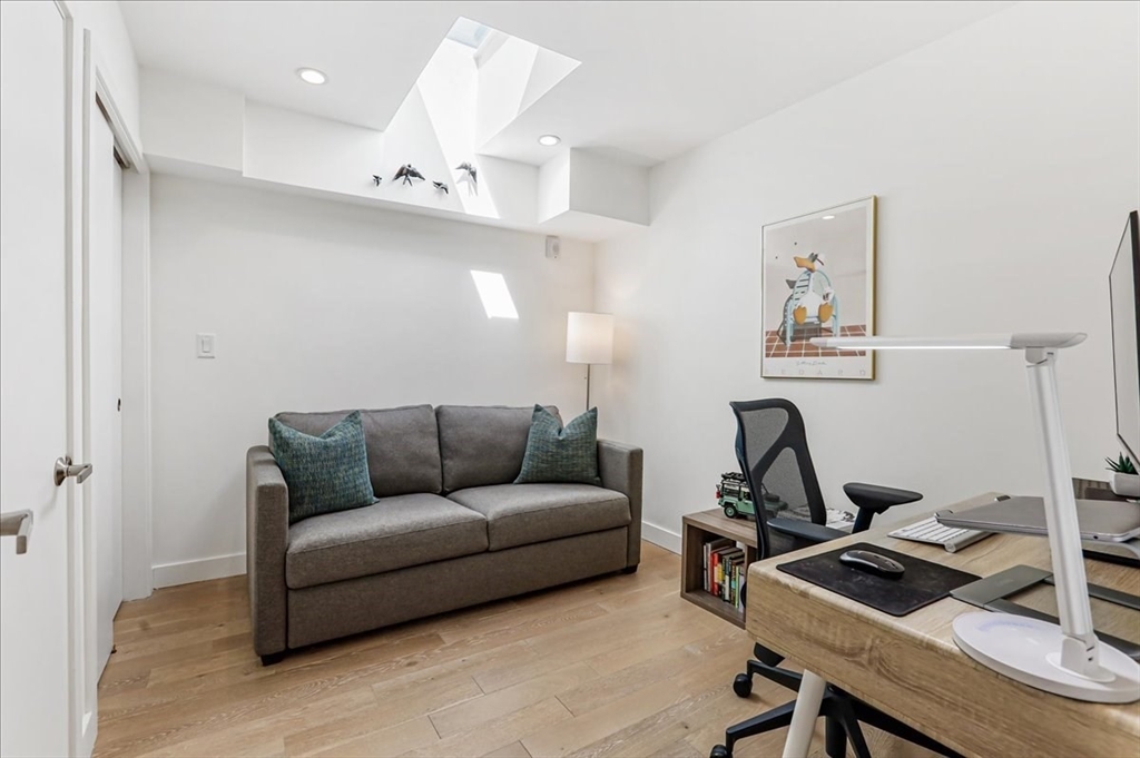 288 Marginal St. # 5