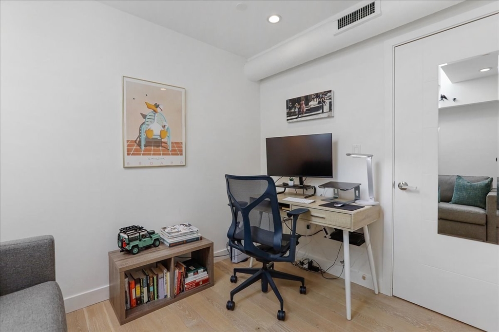 288 Marginal St. # 5