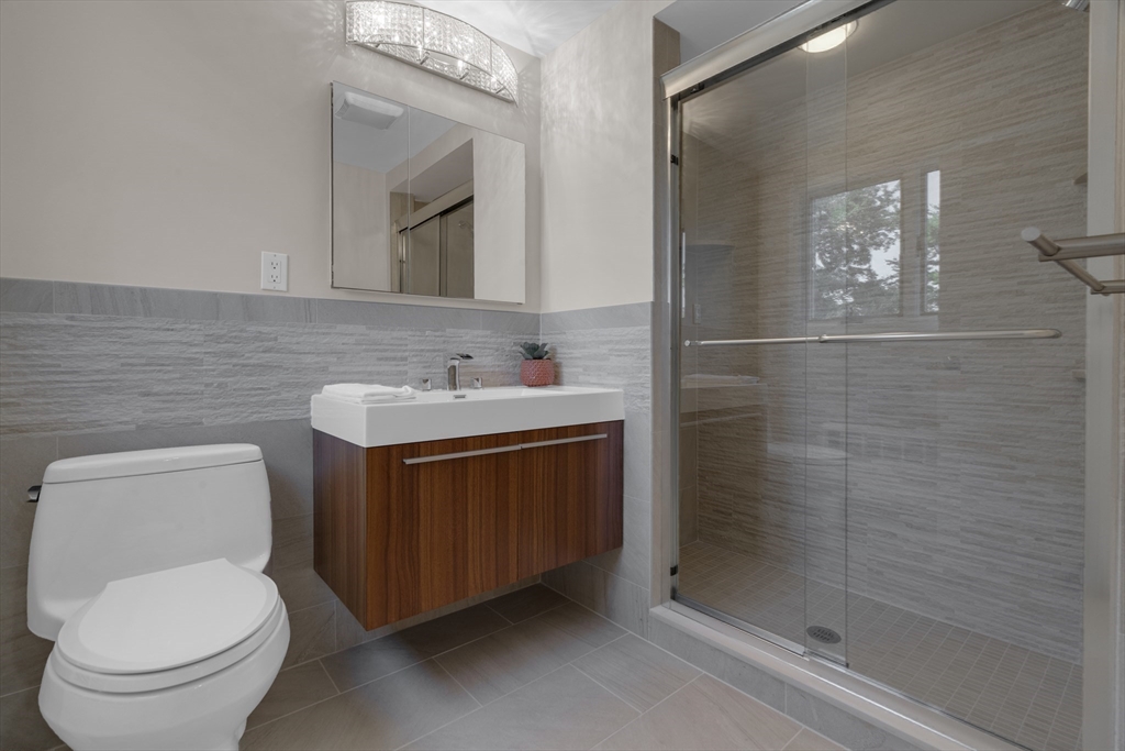 15 Marcellus Dr
