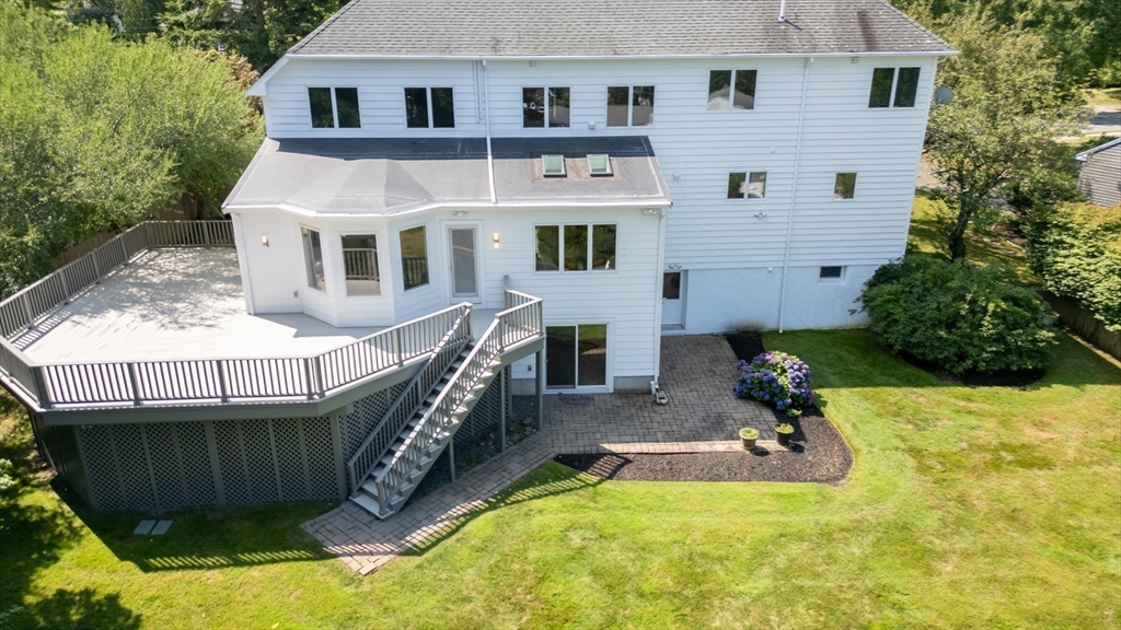 15 Marcellus Dr