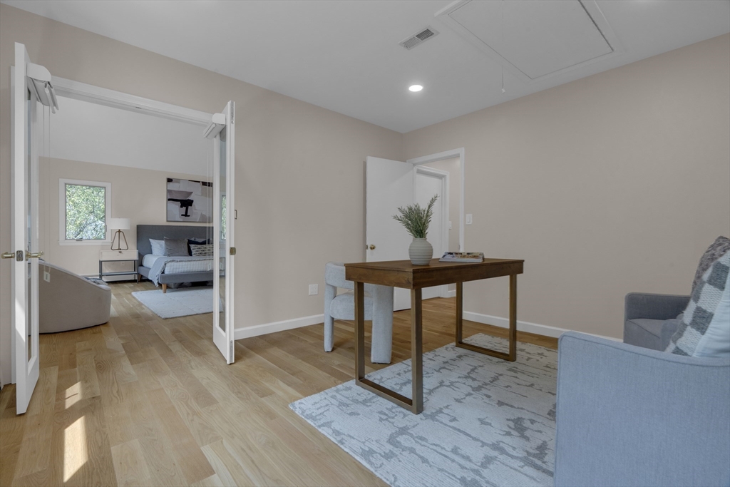 15 Marcellus Dr