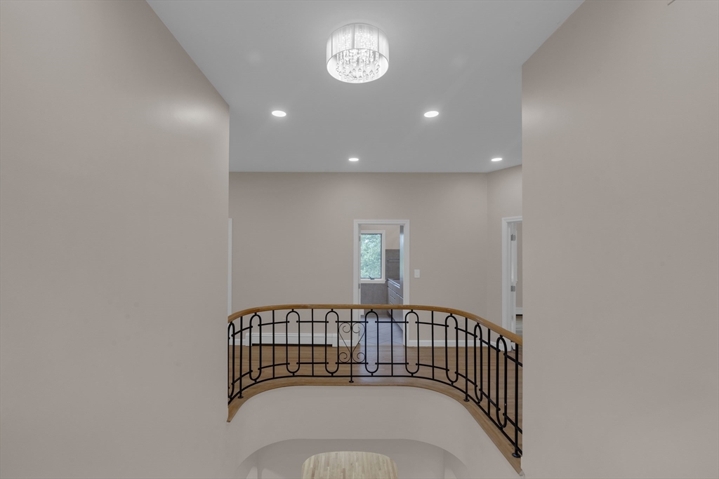 15 Marcellus Dr