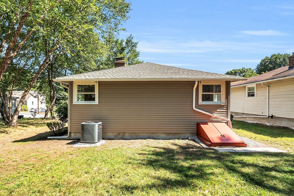 26 Arcadia Ave