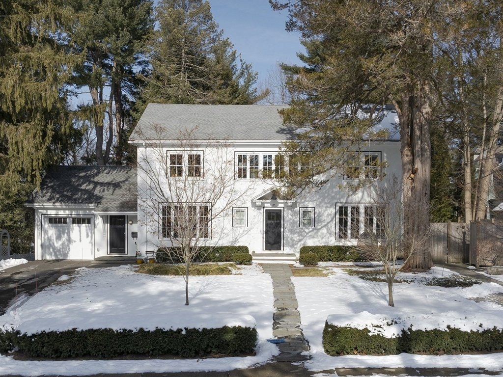 33 Hancock Ave