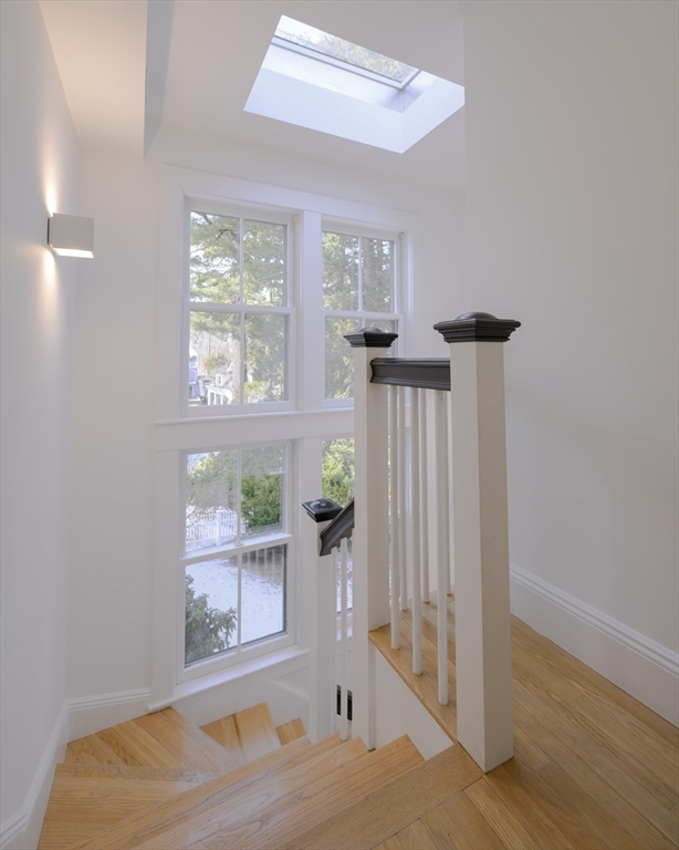 33 Hancock Ave