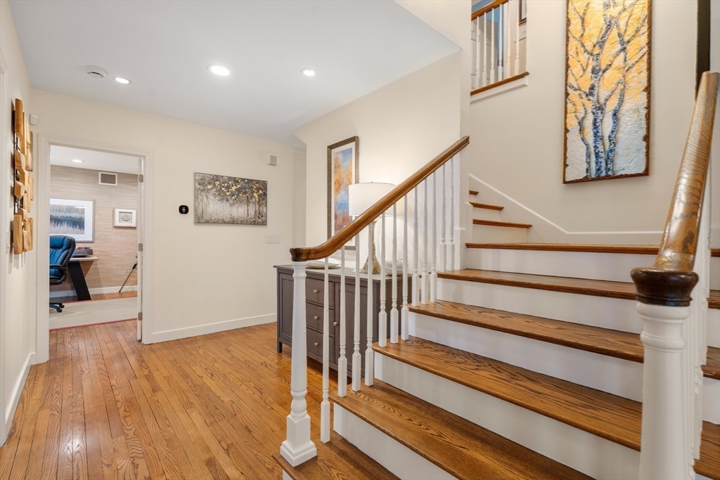 30 Trailside Rd