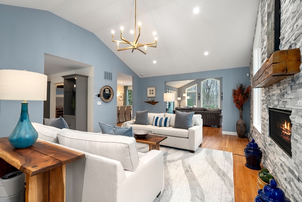 30 Trailside Rd