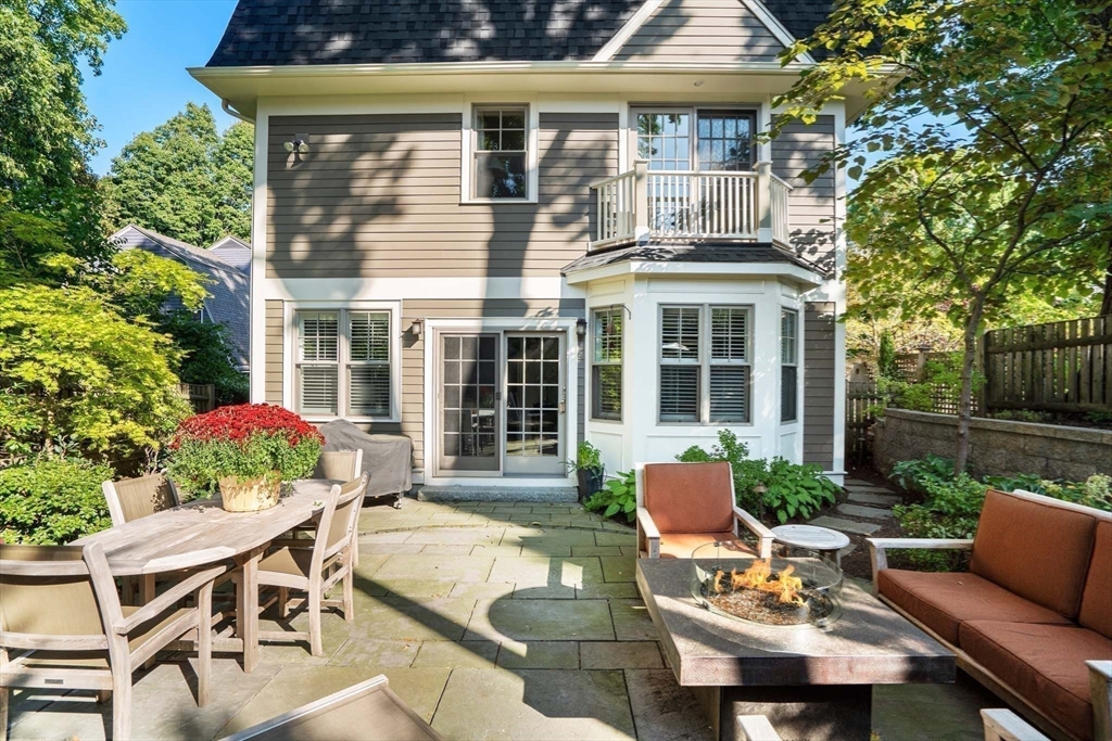 64 Toxteth St # 64