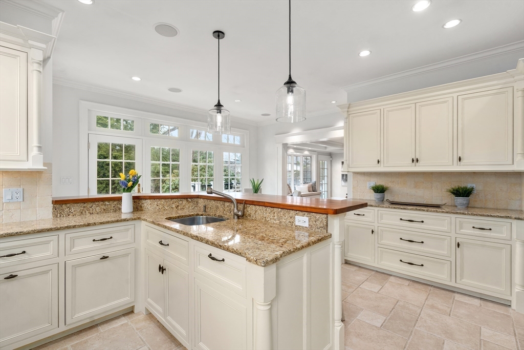 19 Kelveden Rd