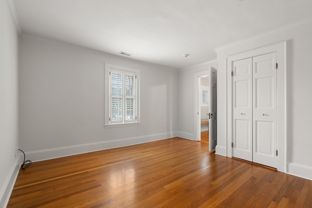 19 Kelveden Rd