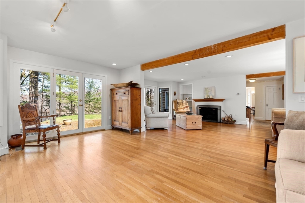 85 Kingswood Rd