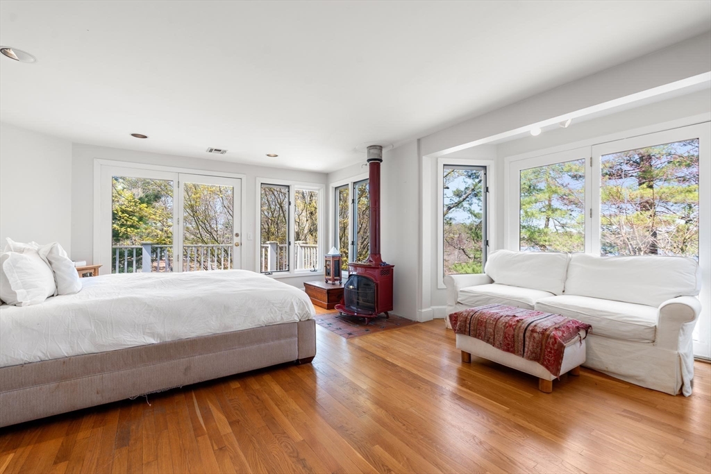 85 Kingswood Rd