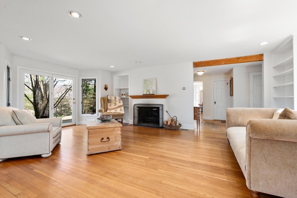 85 Kingswood Rd