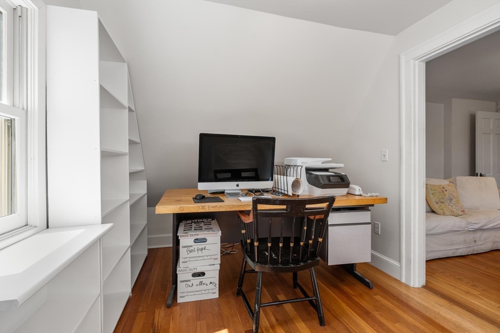 85 Kingswood Rd