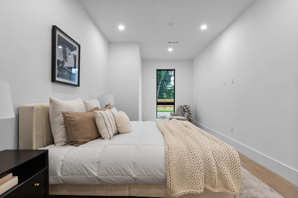 1114 Beacon St. # 109