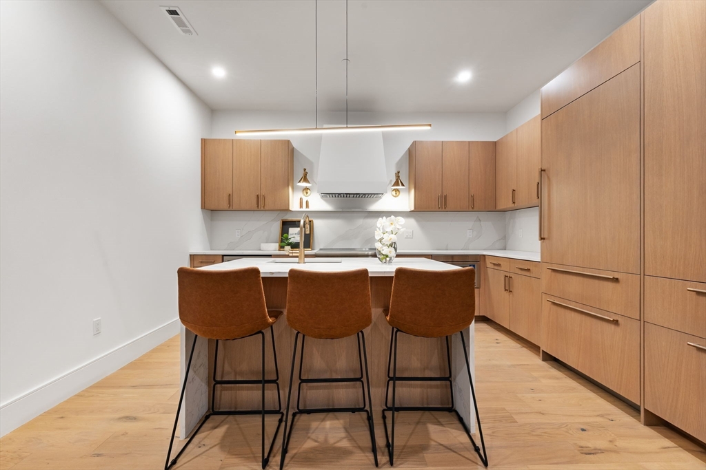 1114 Beacon St. # 109
