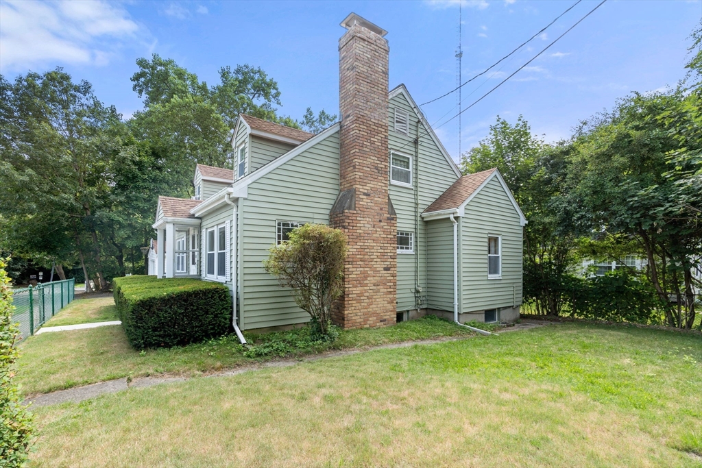 25 Saco Street