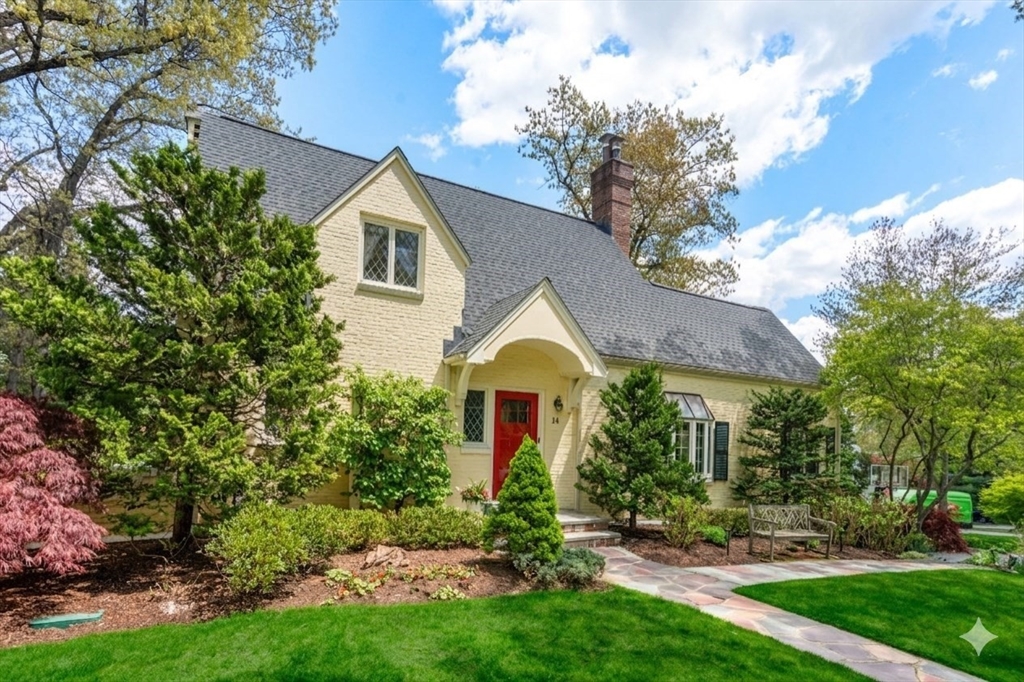 14 Standish Rd