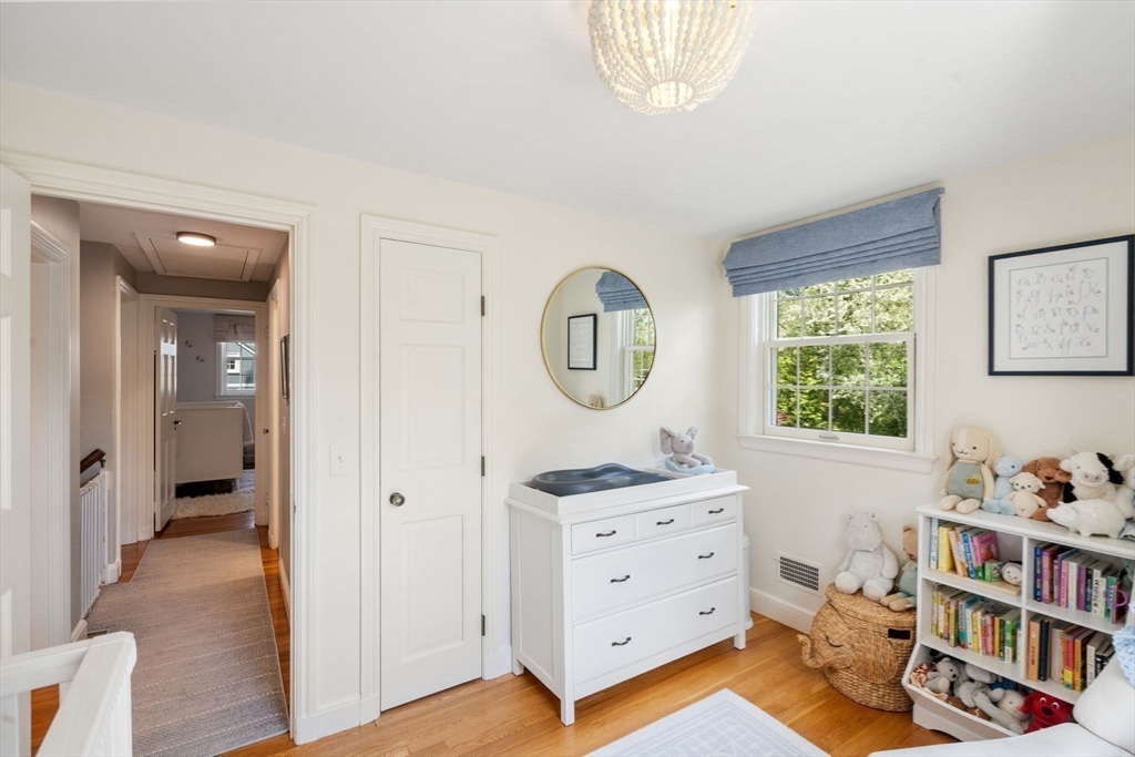 14 Standish Rd